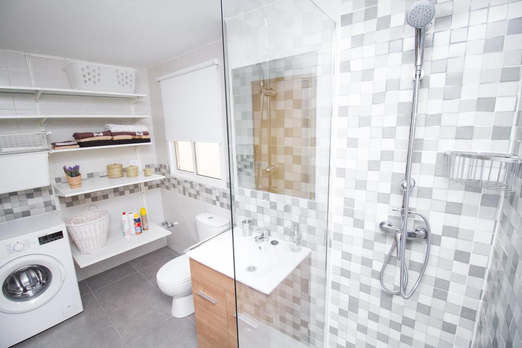 A&N Ale A Apartment Malaga Bagian luar foto