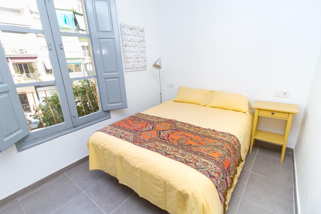 A&N Ale A Apartment Malaga Bagian luar foto